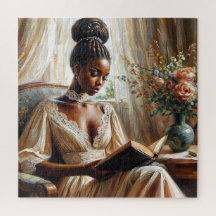 Elegante Vintage-Schwarze Frau beim Lesen eines Bu