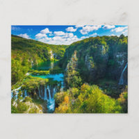 Elegante Wasserfallszene, Kroatien