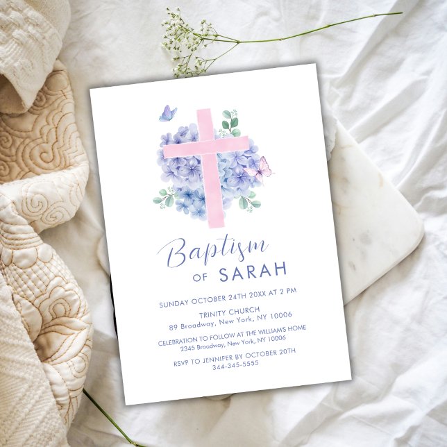 Elegante Wasserfarbe Hydrangea Blume Cross Taufen Einladung (Elegant Watercolor Hydrangea Flower Cross Baptism Invitation)