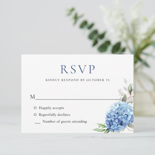 Elegante Watercolor Blue Hydrangea Blumenhochzeit RSVP Karte (Stehend Vorderseite)
