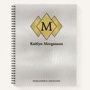 Elegante Weiße Ledertasche mit Monogramm Veredelt Notizbuch