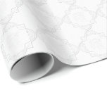 Elegante weiße Spitze Geschenkpapier<br><div class="desc">Ein reizender Entwurf mit einem weißen quartrefoil Spitzemuster.  Vervollkommnen Sie für Hochzeiten oder jeden möglichen besonderen Anlass.</div>