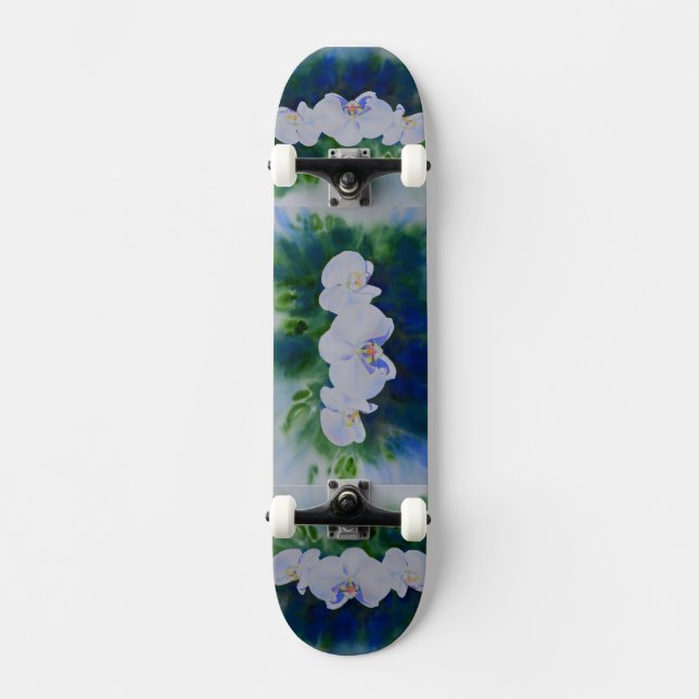 Elegante, weiße tropische Boho-Orchideen Skateboard (Vorderseite)