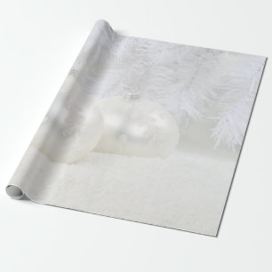 Elegante weiße Weihnachtskugeln Urlaub Geschenkpapier