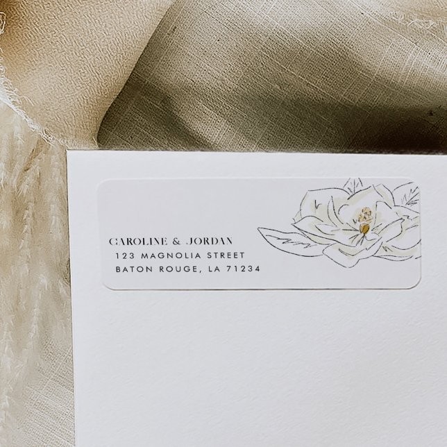 Elegante Weißes Magnolia Minimal Rücksendeadresse (Elegant Southern-inspired white magnolia illustration return address labels.)