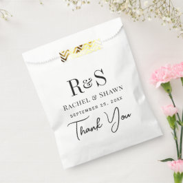 Elegante White & Black Chic Moderne Monogram Weddi Geschenktütchen
