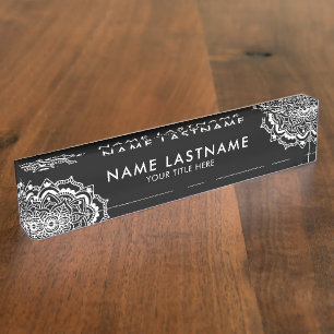 Elegante White Mandala Ornament on Black Title Namensplakette