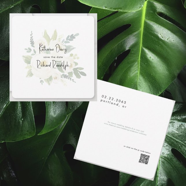 Elegante White Rose Rounded Wedding Save The Date (Von Creator hochgeladen)