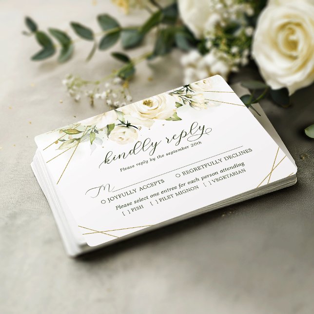 Elegante White Rose Wedding RSVP Karte (Von Creator hochgeladen)