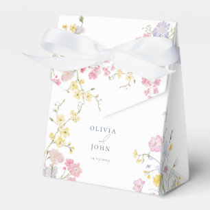 Elegante Wildblumen Staubblaues Skript Hochzeit Geschenkschachtel