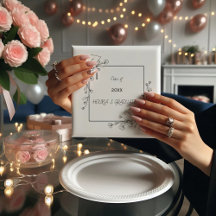 Eleganter Abschluss Schwarz-Weiß-Blumengrenze