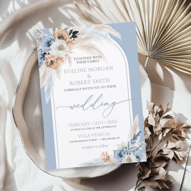 Eleganter Aquarellbogen mit blauen Rose Einladung (Elegant watercolor dusty blue roses pampas arch invitation)