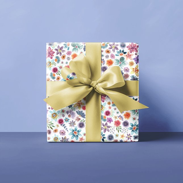 Eleganter Beige Botanischer Garten mit Wildblume Geschenkpapier (Von Creator hochgeladen)