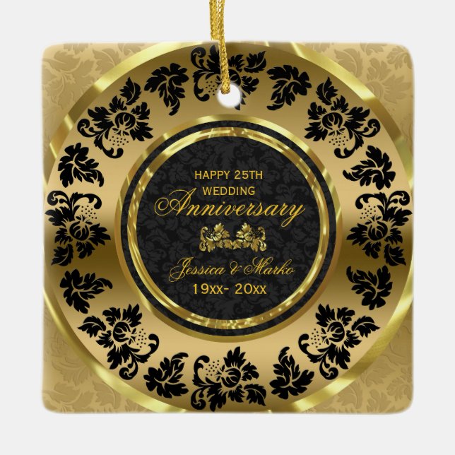 Eleganter Black and Gold Damask 50 Jahre Keramikornament (Vorderseite)