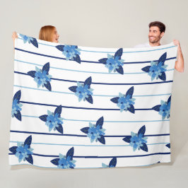 Eleganter Blumenmuster Streifen monochromatisch bl Fleecedecke