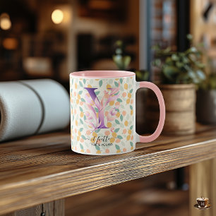 Eleganter Boho-Chic-Blumen-Monogramm-Becher - Y Tasse