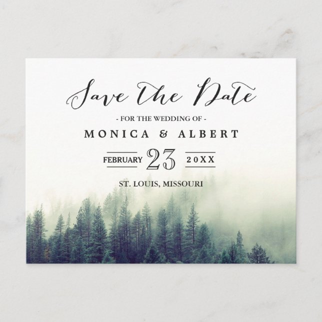 Eleganter Chic Pine Trees Forest Save the Date Ankündigungspostkarte (Vorderseite)