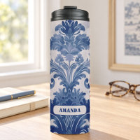 Eleganter Damast Blau Toile de Jouy Monogramm