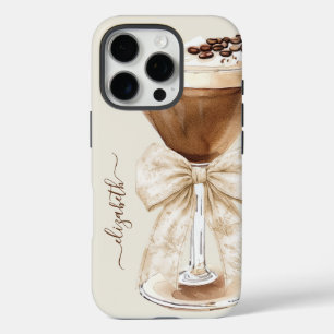 Eleganter Espresso-Martini-Monogramm iPhone 16 Pro Hülle