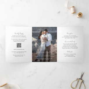 Eleganter Foto-QR-Code Moderne Hochzeit Dreifach Gefaltete Einladung