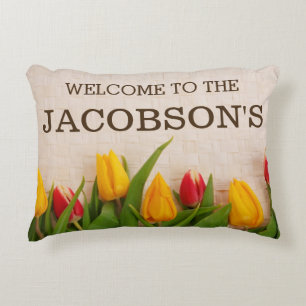 Eleganter Girly Chic-Blumenfamilienname Zierkissen