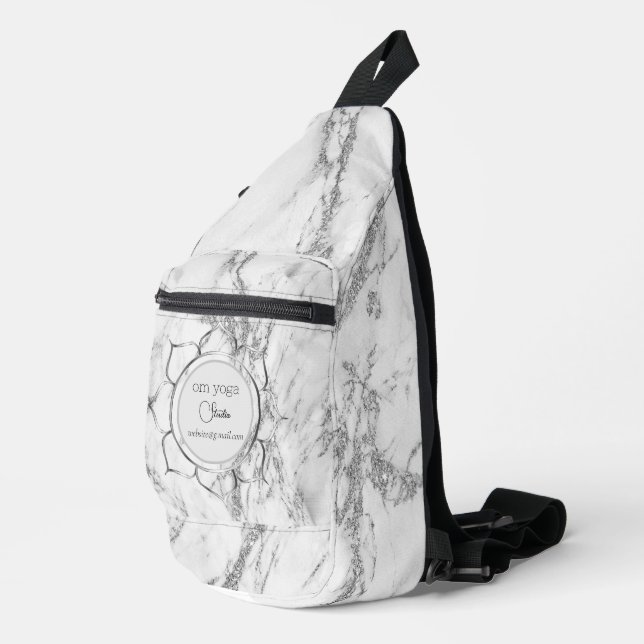 Eleganter Glitzer Marble Branding Crossbody Bag (Rechte Ecke)
