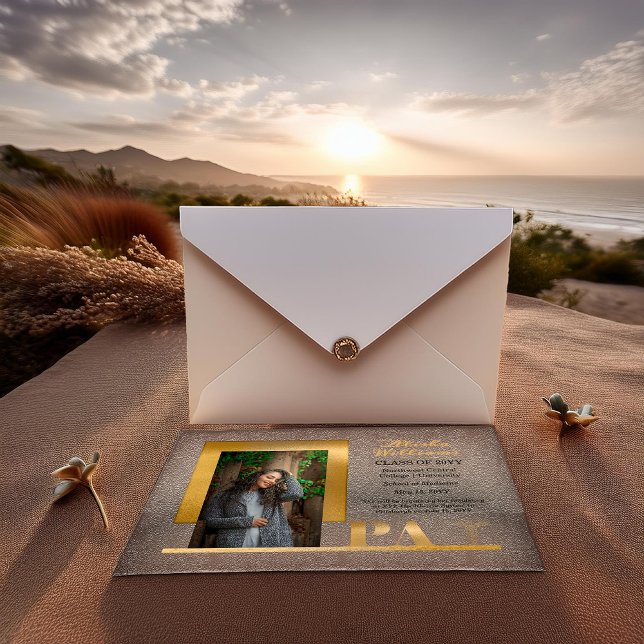 Eleganter Gold PA Caduceus Foto Abschluss Acryleinladungen (Elegant  Gold Tone "PA" Physician's Assistant Caduceus Photo Graduation Acrylic Invitations)