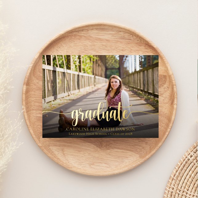 Eleganter Gold Script Foto Abschluss Folieneinladung (Von Creator hochgeladen)