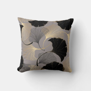 Eleganter goldener Ginkgo, Vintager Hintergrund. Kissen