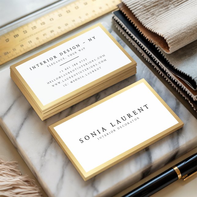 Eleganter goldfarbener Rahmen minimalistisch weiß Visitenkarte (Elegant chic gold metallic frame minimalist white)