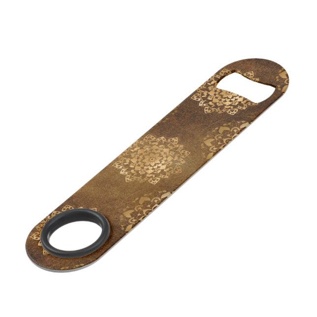 Eleganter Goldschmied und Schwarzes Indianermandal Speed Flaschenöffner (Vorderseite Schrägansicht)