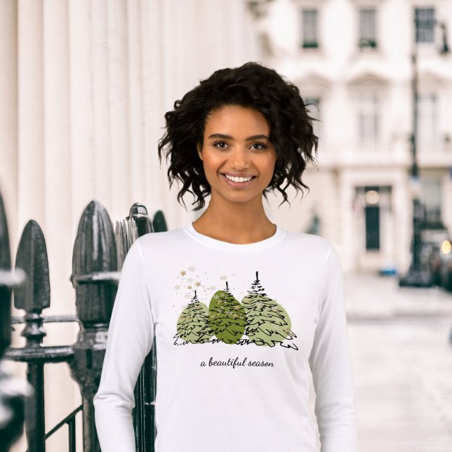 Eleganter Golffekt Winterbaum T - Shirt (Von Creator hochgeladen)