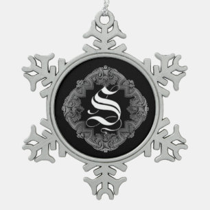Eleganter gothischer Anfangsbuchstabe S Schneefloc Schneeflocken Zinn-Ornament