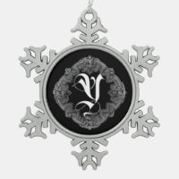Eleganter gothischer Anfangsbuchstabe Y-Schneefloc