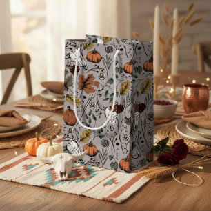 Eleganter grauer Fall Ernte und Kuhschädel Kleine Geschenktüte