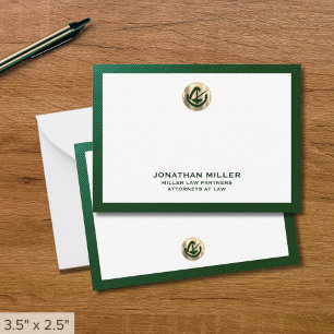 Eleganter grüner Notecard mit Goldener Logo-Anwalt Mitteilungskarte