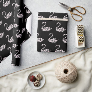 Eleganter hellrosa Diamant Schwan und schwarzer Hi Geschenkpapier