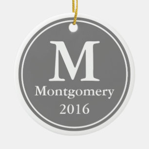 Eleganter Icy Snowflake & Grey Circle Familienname Keramikornament