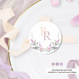 Eleganter Joyful Pastel Floral Monogram Wreath Runder Aufkleber