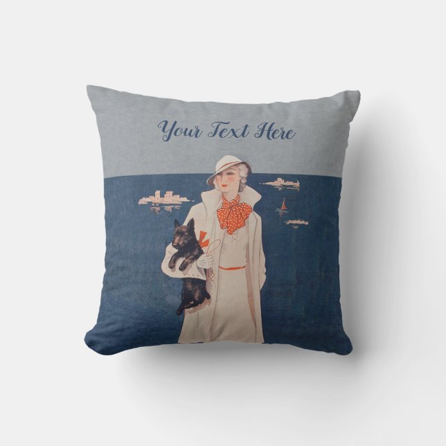 Eleganter Lady White Anzug Holding Scotty Dog Ocea Kissen (Vorderseite)