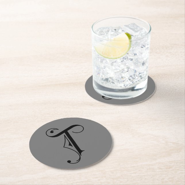 Eleganter Letter T Monogram Black Runder Pappuntersetzer (Vor Ort)