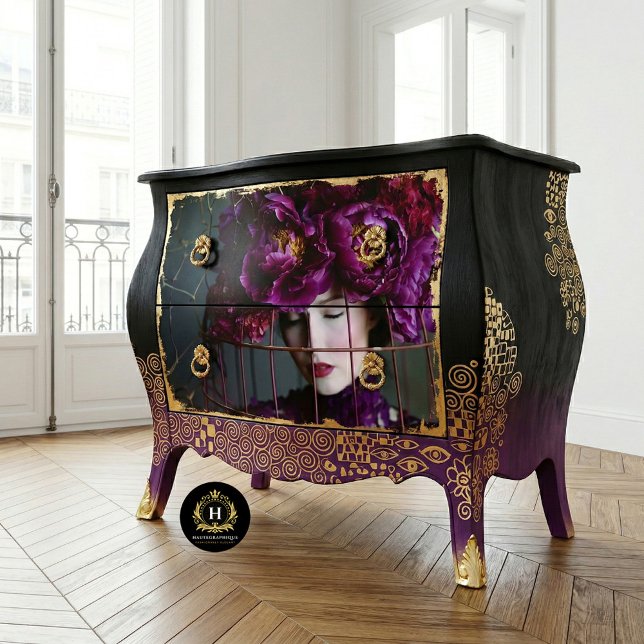 Eleganter Lila Blumenhut Seidenpapier (Von Creator hochgeladen)
