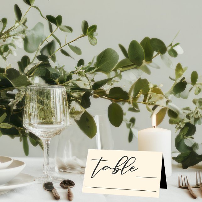 Eleganter Minimalistischer Typografie-Hochzeitstis Platzkarte (Von Creator hochgeladen)