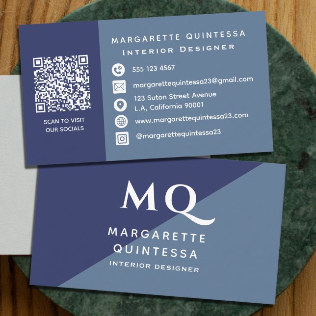Eleganter moderner Navy Blue & White Monogram Qr C Visitenkarte (Von Creator hochgeladen)