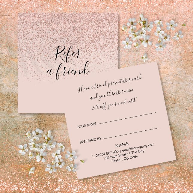 Eleganter moderner Script Rose Gold Glitzer Kunde Empfehlungskarte (Elegant Modern Script Rose Gold Glitter Customer Referral Card)