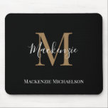 Eleganter Name des Personalisierten Monogrammes Mousepad<br><div class="desc">Elegante Black Gold Personalisiert Monogram Name Mouse Pad</div>