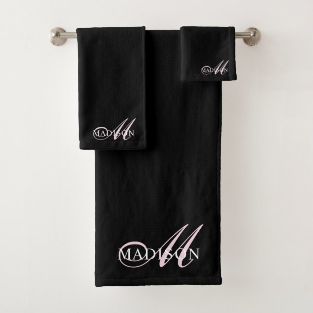 Eleganter Name für Schwarz-Rosa-Monogramm-Script Badhandtuch Set (Insitu)