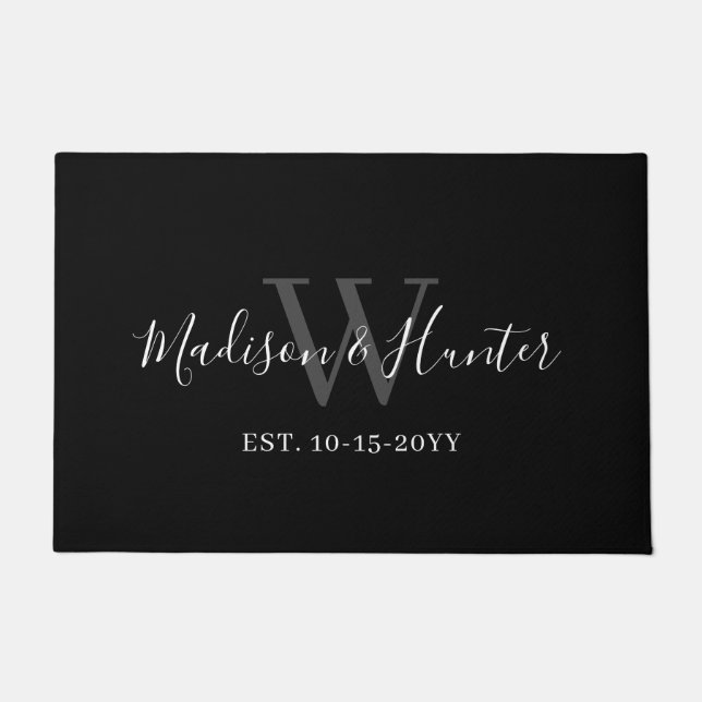 Eleganter Name für Schwarz-weißes Script Monogram Fußmatte (Vorderseite)