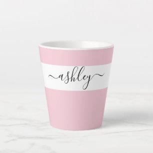 Eleganter Name in Skript-Typografie Rosa Milchtasse