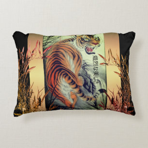 Eleganter orientalischer Tiger und eleganter Bambu Dekokissen